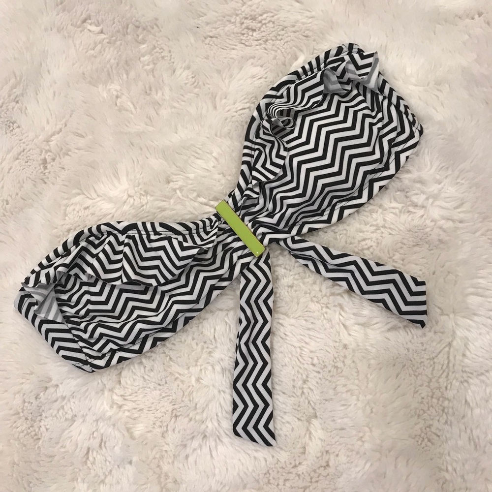 Bikini Top Black & White Chevron